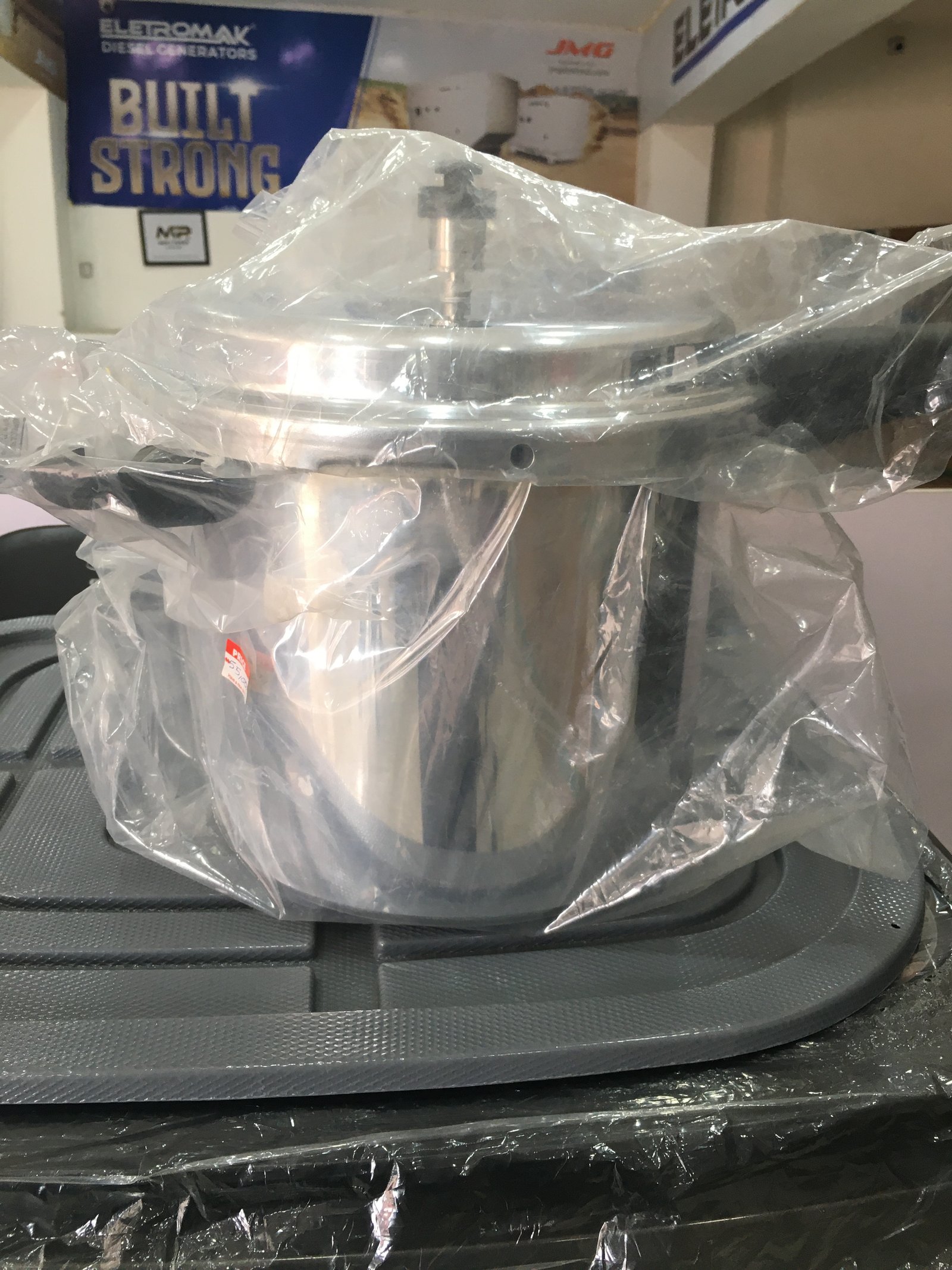 Stainless pressure pot