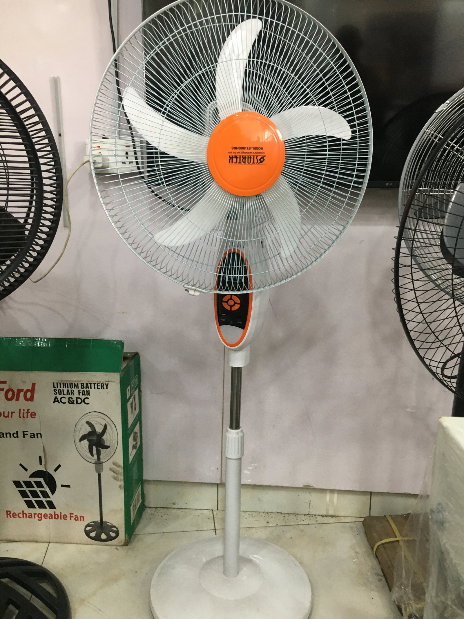 Star Teck standing fan